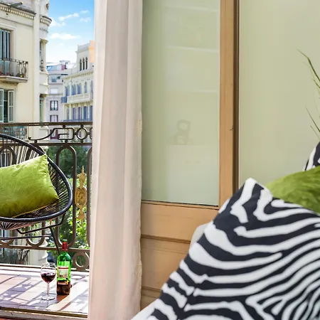 U-nique Provenca Ii דירה *